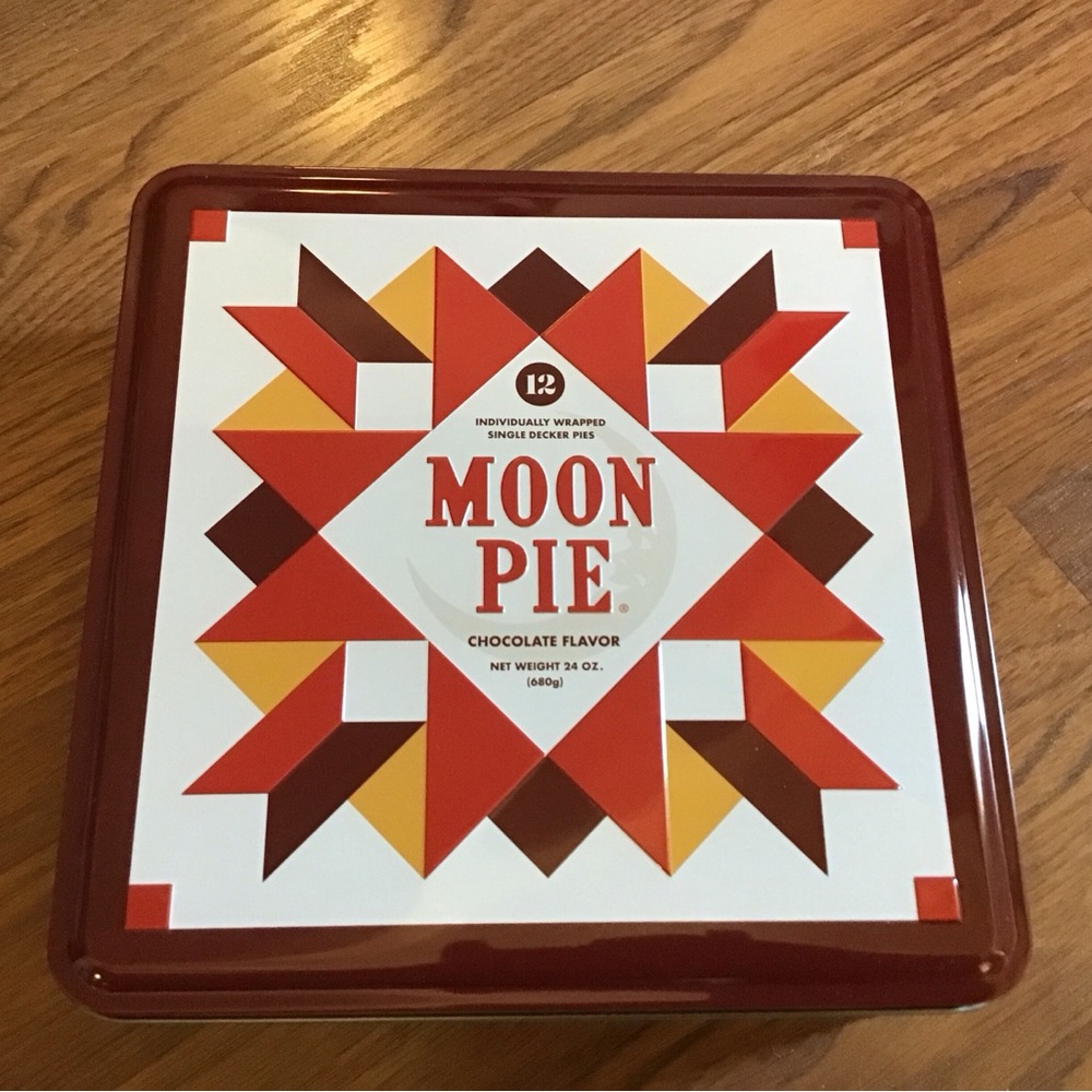 💰 Moon Pie tin